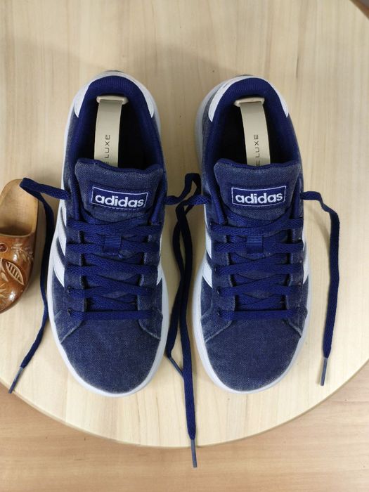 Buciki r. 33 Adidas neo Grand Court dla dzieci uniseks