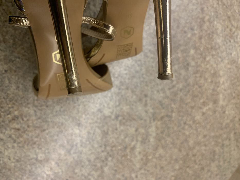 Czolenka neścior złote