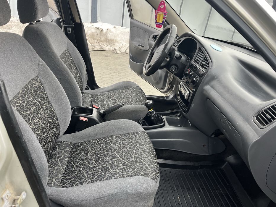 Продам ланос гарний стан