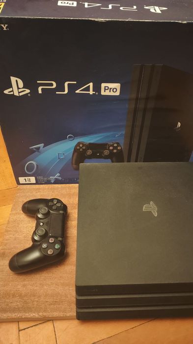 PlayStation 4 Pro 1 ТБ — тихая вторая ревизия в идеальном состоянии!