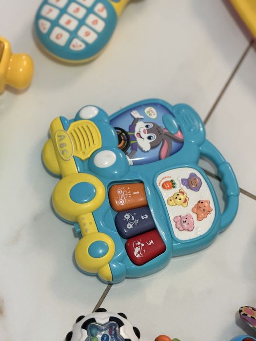 Дитячі іграшки набір