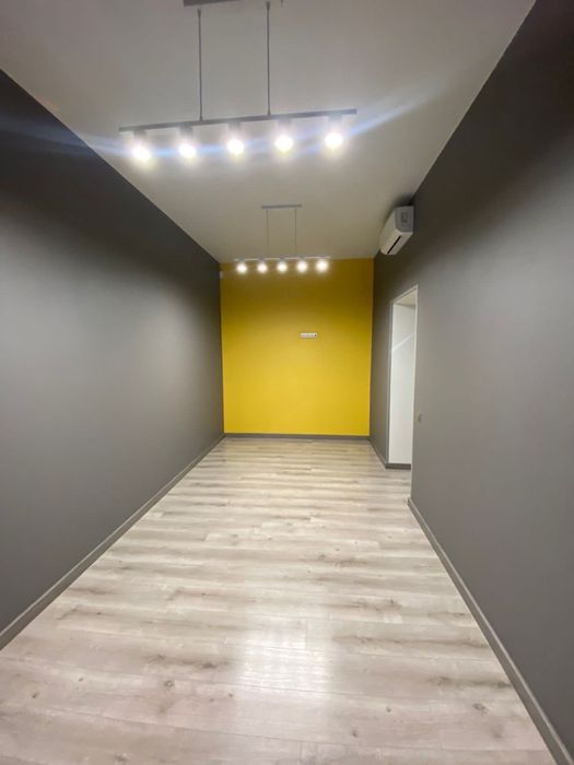 Сдам офис в центре города с генератором , ул Софиевская 15