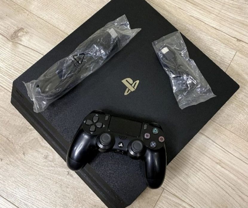 Игровая консоль Playstation 4 pro 1TB + 60 игр + 6 месяцев Гарантии