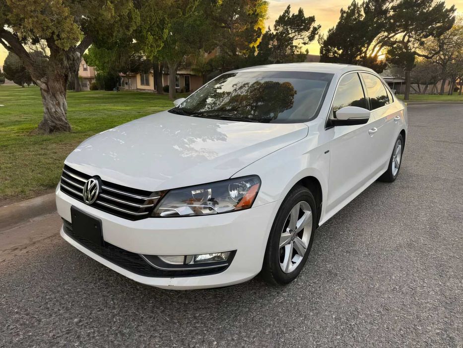 Volkswagen Passat      2015