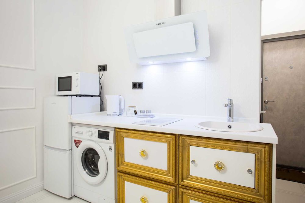 Квартира люкс в центрі на  вул. Сумська, 23/ Подобово "Swan"