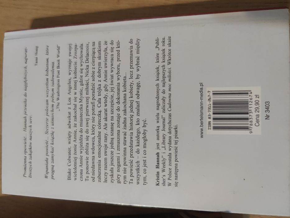 Wielka samotność, Zdarzyło się nad jeziorem Mystic  - Kristen Hannah