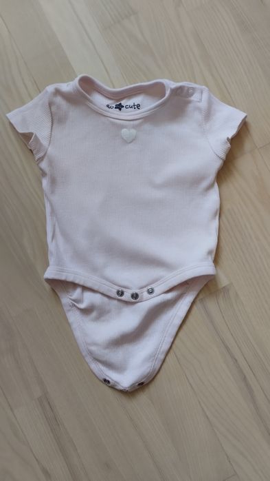 Zestaw 3 szt body roz 62, nowe