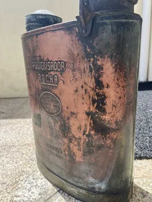 Pulverizador antigo marca Rocha em Cobre e Latão Raridade / Decoração