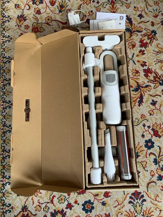 Aspirador Vertical Xiaomi Mi Vacuum Cleaner Light – Completo + Caixa