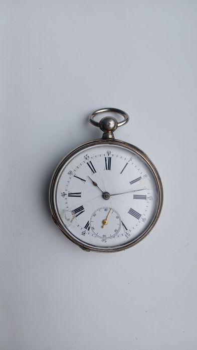 Карманные серебрянные часы