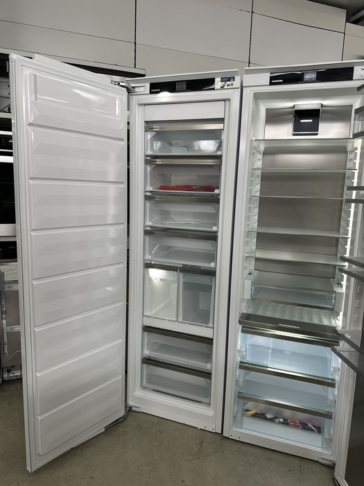 Холодильник Liebherr IRBc 5170 Морозильна камера Liebherr SIFNei 5188