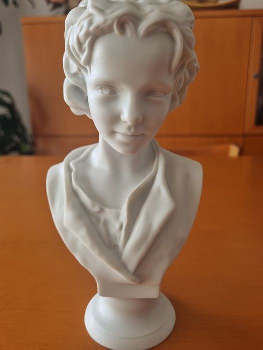 Busto biscuit Vista Alegre