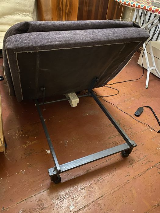 Медицинская кровать для инвалидов и лежачих больных