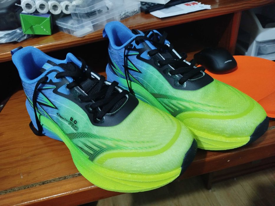 Sapatilhas 44 NOVAS Running corrida caminhada Sola alta amortecimento