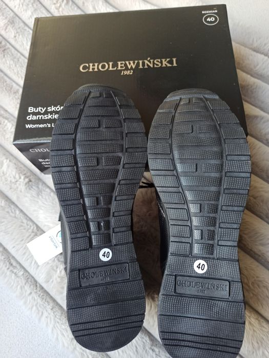 Buty Cholewiński czarne skóra roz. 40