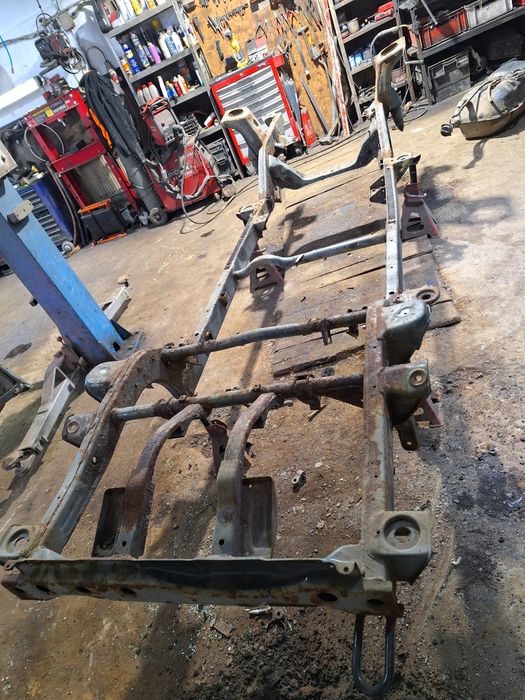 Rama grand vitara 5 drzwi