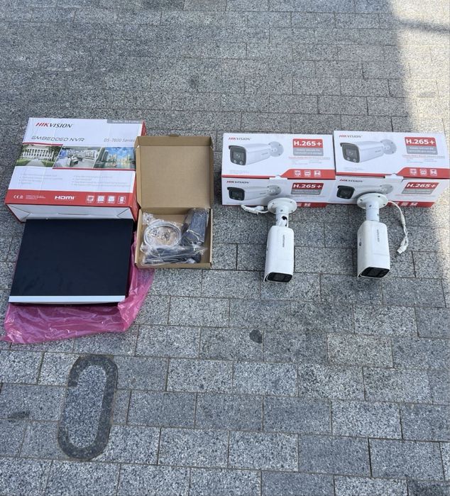 16-канальный сетевой видеорегистратор Hikvision DS-7616NXI-I2/4S,камер