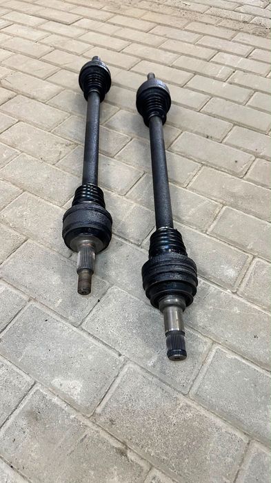 Піввісь задня 7P 7P0501201G полуось заднязадній привідний вал) Туарег, Туарек, Таурег, Тур VAG/Volkswagen Touareg NF FL 2010-2018/Porsche/Audi Ауді