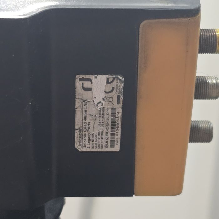 Antena satelitarna z konwerterem QUAD 40mm LNB