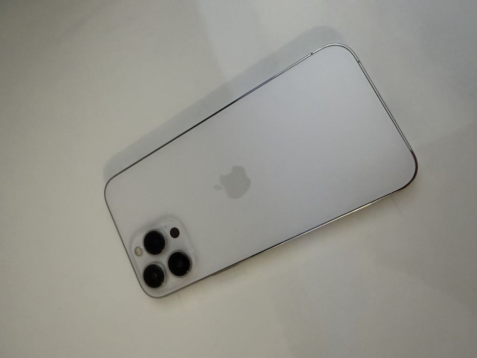 iPhone 13 pro max 128 gb - como novo