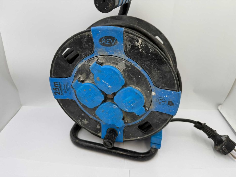 PRZEDŁUŻACZ BĘBNOWY REV-577 25M 4 gniazda od Loombard Jarocin Śródmiej