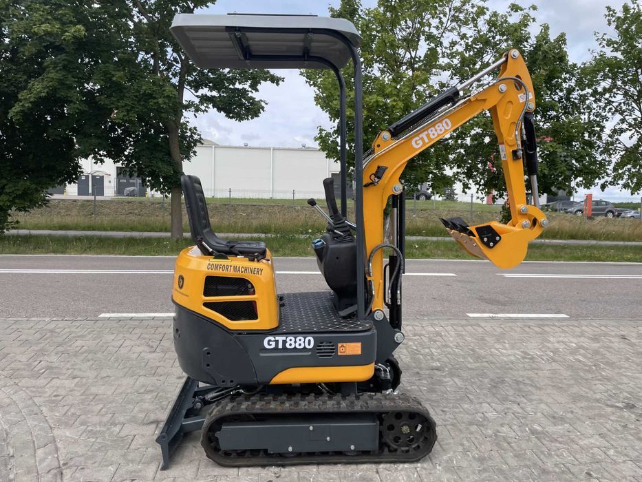 Gąsienicowa minikoparka GT880 Comfort Machinery, silnik KOOP Gunter Grossmann