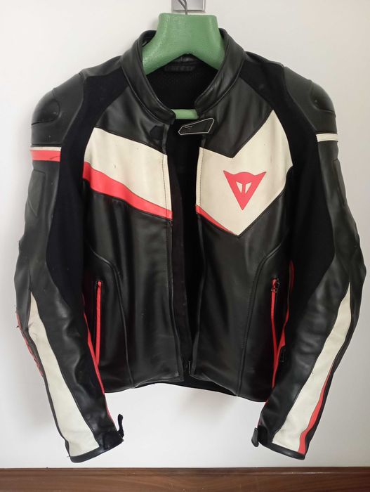 Casaco dainese de pele tamanho 48