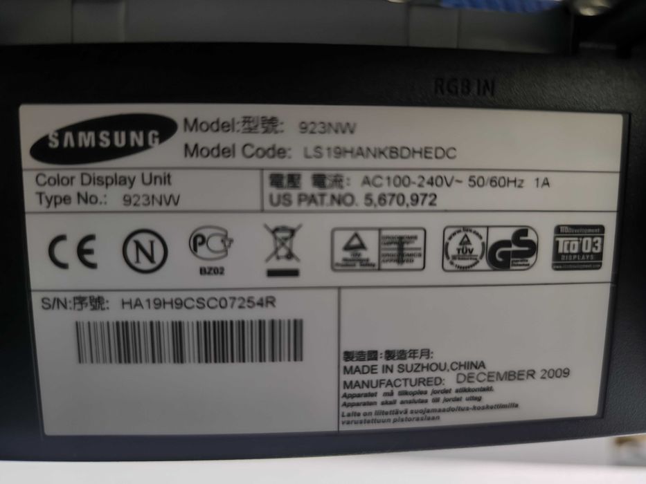 Monitor Samsung SyncMaster 523rw – Usado