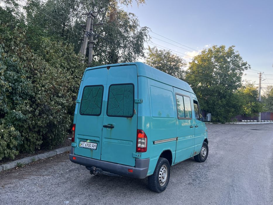 MERCEDES-BENZ Sprinter 208d
