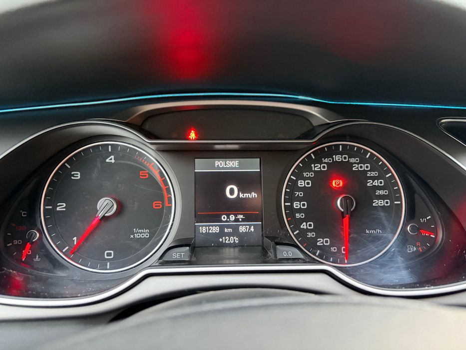 Samochód Audi A4 B8 Avant