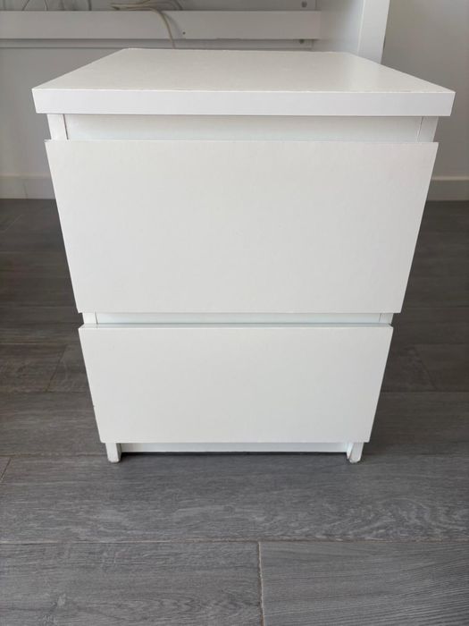 Mesa cabeceira Malm Ikea