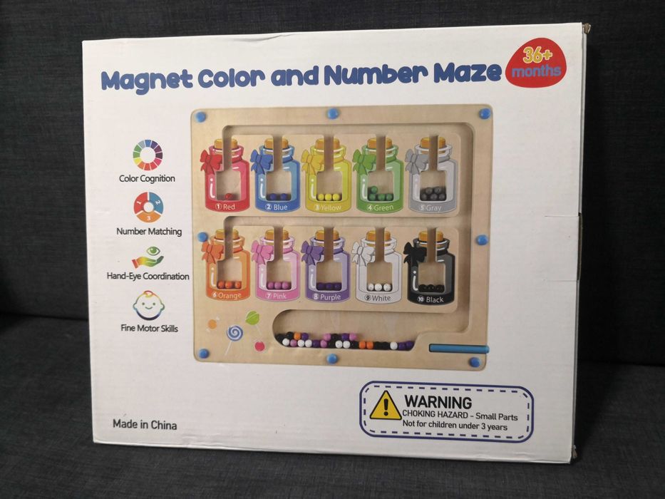 Drewniany labirynt magnetyczny do nauki kolorów i liczenia