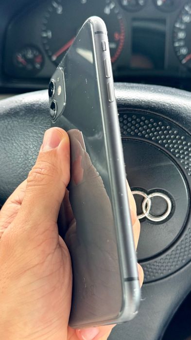 iPhone 11 Preto (como novo)