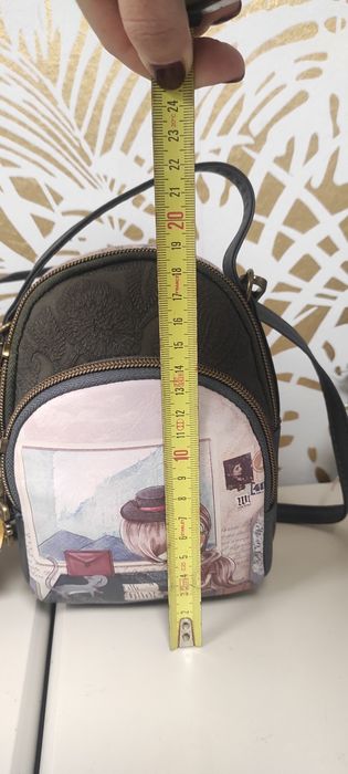 Conjunto mochila e porta moedas novo