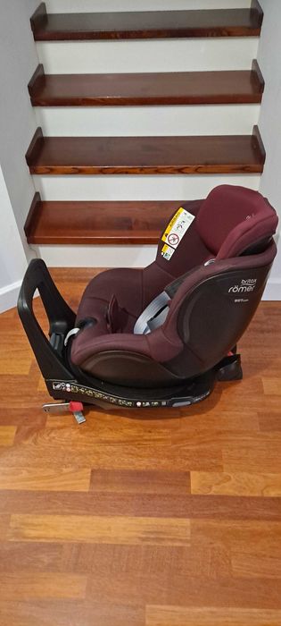 Fotelik samochodowy obrotowy Britax Romer!!!