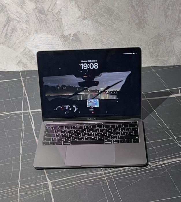 MacBook pro i5 2019 Офіціал