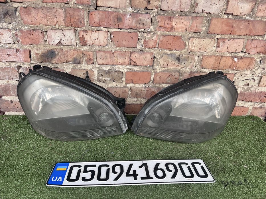 Фари передні Hyundai Tucson Хюндай Туксон 2004