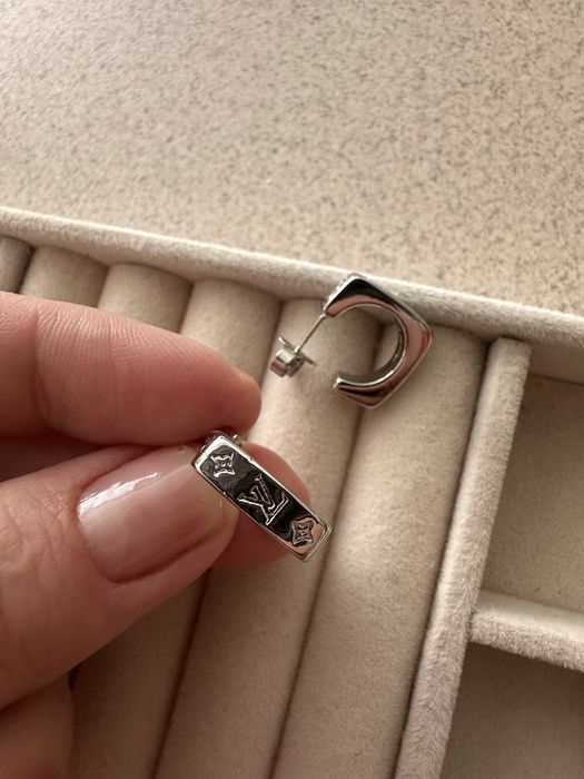 Сережки у стилі Louis Vitton, Cartier, Hermes