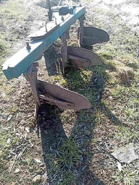 Продам плуг в гарному стані