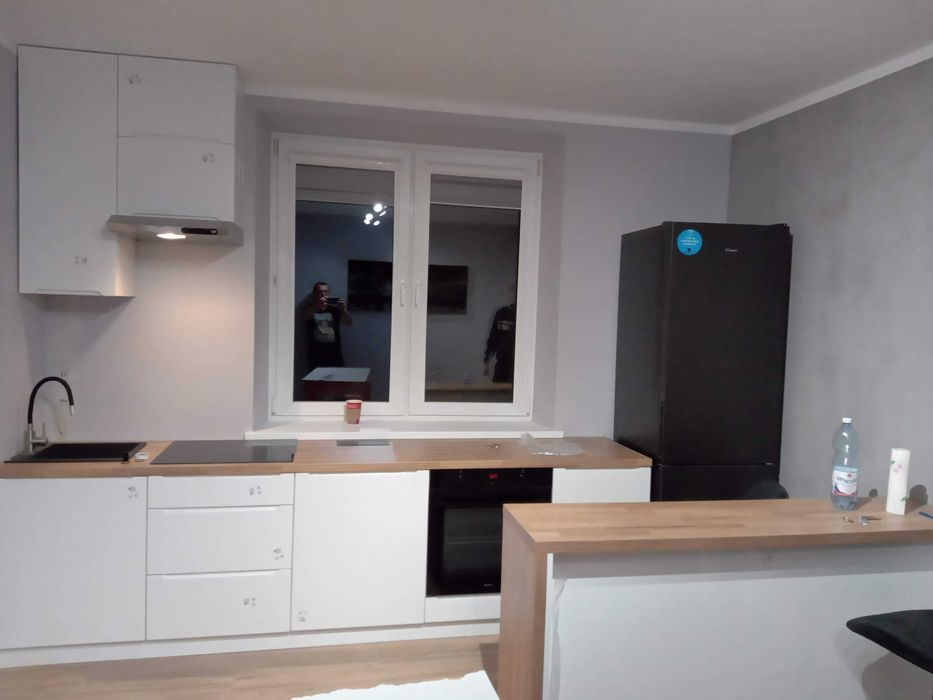 Montaż mebli z paczki