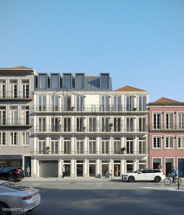 T3 Duplex com jardim privativo em Cedofeita