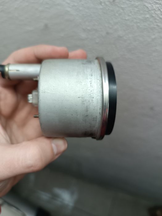 Часи Ваз 2103-06 кварц