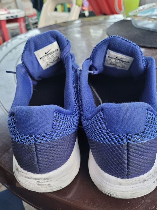 Nike ЛІТО вентиляція revolution 3