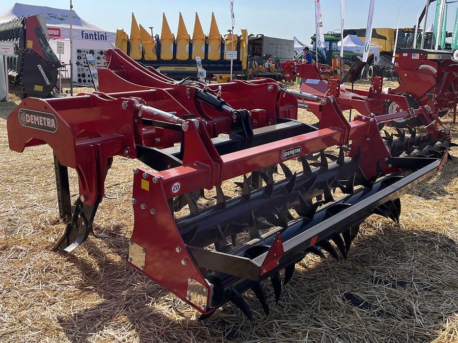 Глибокорозпушувач Dionis 5(2.5м)Гідравлічне регулювання Компенсація25%