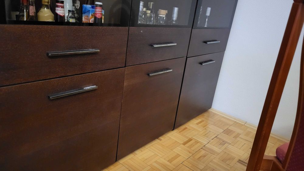 Przeszklona witryna/regał /komoda