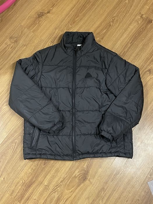 ADIDAS puffer jacket- L