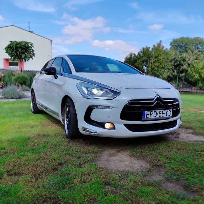 Citroen DS5