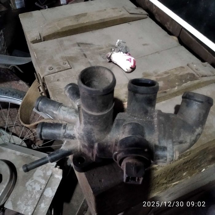 Корпус термостат гольф 3