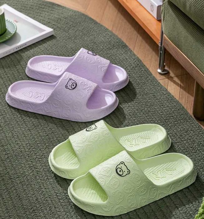 Chinelos De Banho / Crocs Antiderrapante