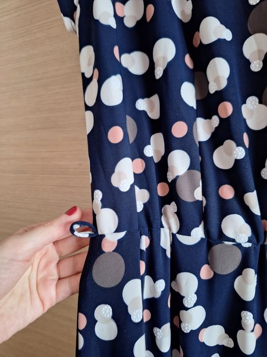 Sukienka, wzór w koła